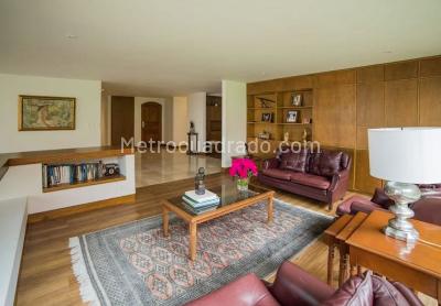 Apartamento en venta en El Refugio, Bogotá · foto 3 de 20