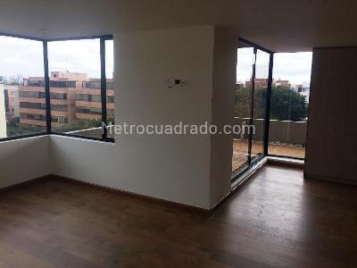 Apartamento en venta en Santa Barbara, Bogotá · foto 10 de 14