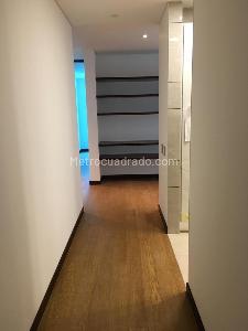 Apartamento en venta en La Cabrera, Bogotá · foto 2 de 17