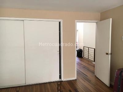 Casa de 5 alcobas en venta en La Soledad, Bogotá, 340 m² · foto 7 de 10