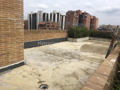 Apartamento en venta en La Carolina, Bogotá · foto 4 de 5