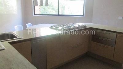 Apartamento de 3 alcobas en arriendo en Santa Barbara Alta / Guadalquivir, Bogotá, 330 m² · foto 17 de 19