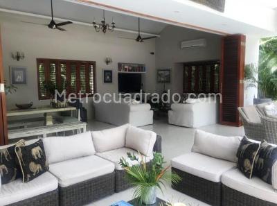 Casa de 5 alcobas en venta en Peñalisa Girardot, Girardot, 320 m² · foto 7 de 15