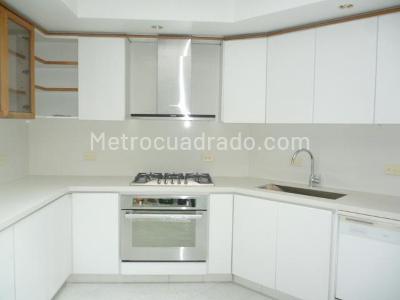 Apartamento de 3 alcobas en venta en Bosques De Medina, Bogotá, 372 m² · foto 4 de 20