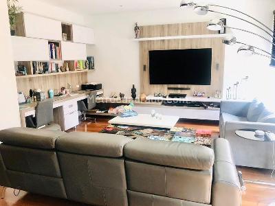 Apartamento de 3 alcobas en venta en La Carolina, Bogotá, 250 m² · foto 9 de 11