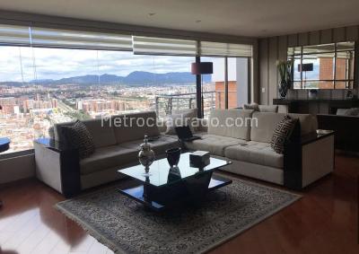 Apartamento de 4 alcobas en venta en Bosque De Pinos, Bogotá, 224 m² · foto 1 de 19