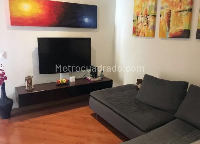 Apartamento de 4 alcobas en venta en Bosque De Pinos, Bogotá, 224 m² · foto 3 de 19