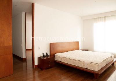 Apartamento en venta en Chico, Bogotá · foto 4 de 19