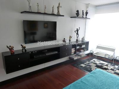Apartamento de 3 alcobas en venta en Reservas De La Sierra, Bogotá, 182 m² · foto 2 de 13