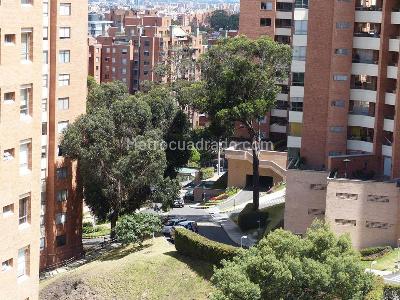 Apartamento de 3 alcobas en venta en Reservas De La Sierra, Bogotá, 182 m² · foto 8 de 13