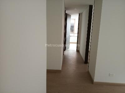 Apartamento en venta en Cedritos, Bogotá · foto 4 de 17