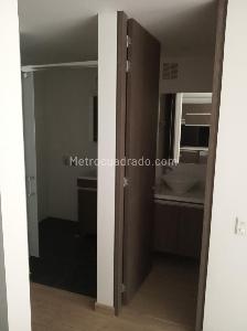 Apartamento en venta en Cedritos, Bogotá · foto 8 de 17