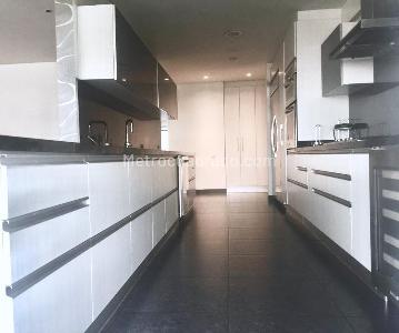 Apartamento de 4 alcobas en venta en Peñas Blancas, Bogotá, 364 m² · foto 9 de 20