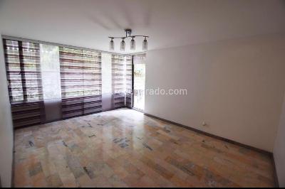 Apartamento de 3 alcobas en venta en Bosque De Pinos, Bogotá, 230 m² · foto 2 de 14