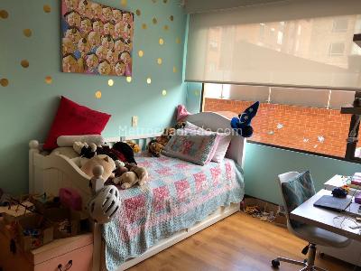 Apartamento de 3 alcobas en venta en Santa Barbara Occidental, Bogotá, 170 m² · foto 7 de 14
