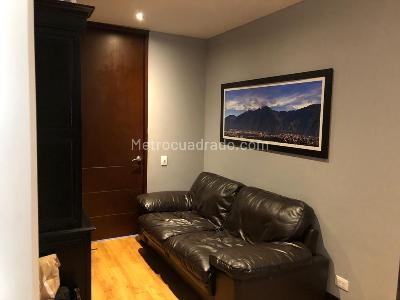 Apartamento de 3 alcobas en venta en Santa Barbara Occidental, Bogotá, 170 m² · foto 9 de 14