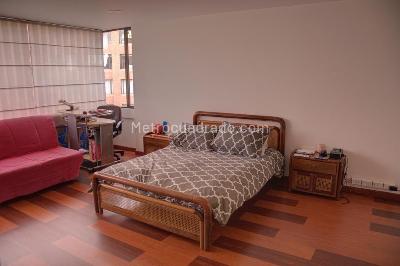 Apartamento de 4 alcobas en venta en Los Rosales, Bogotá, 354 m² · foto 13 de 17