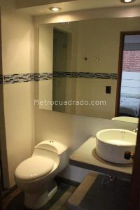 Apartamento en venta en Chico Navarra, Bogotá · foto 4 de 8