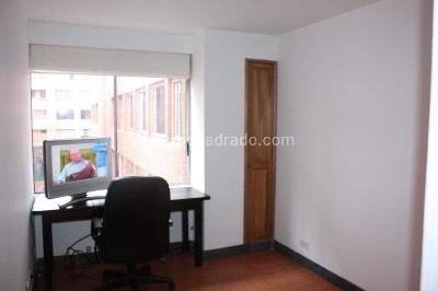 Apartamento en venta en Chico Navarra, Bogotá · foto 6 de 8