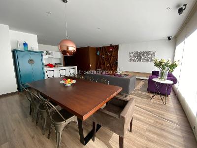 Apartamento de 2 alcobas en venta en La Carolina, Bogotá, 170 m² · foto 2 de 13