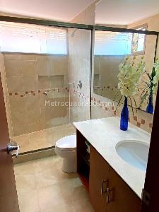 Apartamento de 3 alcobas en venta en Montemadero, Bogotá, 177 m² · foto 3 de 18
