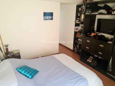 Apartamento de 1 alcoba en venta en El Retiro, Bogotá, 80 m² · foto 6 de 12