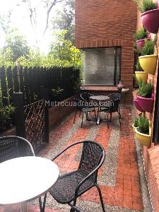Apartamento en venta en La Carolina, Bogotá · foto 9 de 19