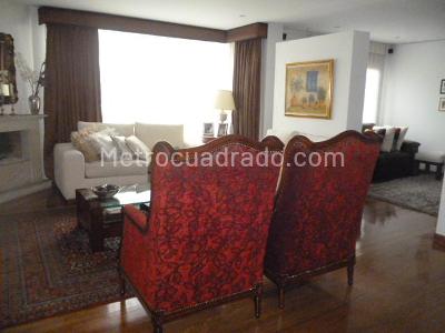 Apartamento en venta en Santa Paula, Bogotá · foto 2 de 13
