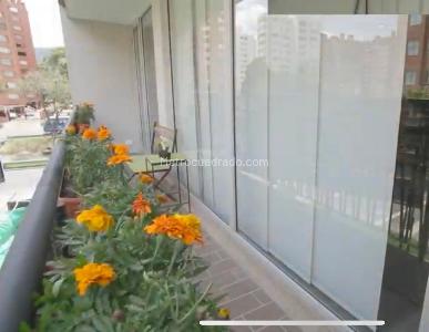 Apartamento de 3 alcobas en venta en La Calleja, Bogotá, 145 m² · foto 4 de 12