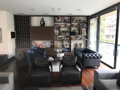 Apartamento de 3 alcobas en venta en La Cabrera, Bogotá, 271 m² · foto 3 de 8