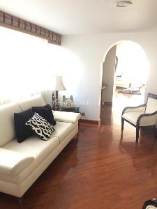Apartamento en venta en Santa Barbara Central, Bogotá · foto 4 de 15