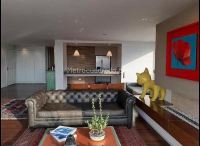 Apartamento de 3 alcobas en venta en Serramonte, Bogotá, 220 m² · foto 1 de 19