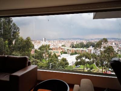 Apartamento de 3 alcobas en venta en Pino Foresta, Bogotá, 219 m² · foto 12 de 18