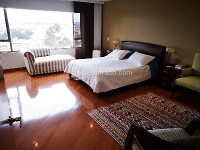 Apartamento de 3 alcobas en venta en Pino Foresta, Bogotá, 219 m² · foto 18 de 18