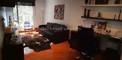 Apartamento de 3 alcobas en venta en Pino Foresta, Bogotá, 219 m² · foto 6 de 18