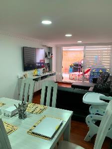 Apartamento en venta en Cedritos, Bogotá · foto 5 de 18