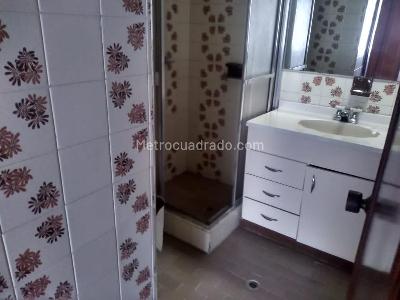 Casa en venta en Cedritos, Bogotá · foto 2 de 16