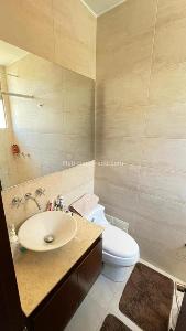 Apartamento de 3 alcobas en venta en Chico Navarra, Bogotá, 238 m² · foto 12 de 13