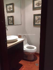 Apartamento de 3 alcobas en venta en Santa Barbara, Bogotá, 137 m² · foto 11 de 11