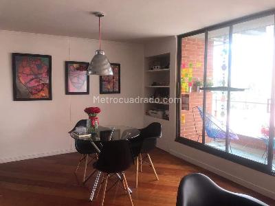 Apartamento en venta en Chico Norte, Bogotá · foto 2 de 16
