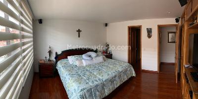 Apartamento de 4 alcobas en venta en La Carolina, Bogotá, 280 m² · foto 10 de 19