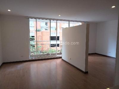 Apartamento de 1 alcoba en venta en Kandinsky, Bogotá, 51 m² · foto 3 de 13