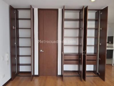 Apartamento de 1 alcoba en venta en Kandinsky, Bogotá, 51 m² · foto 7 de 13