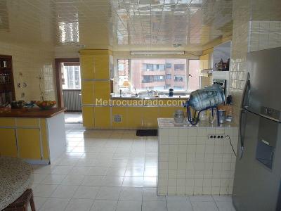 Apartamento de 5 alcobas en venta en El Nogal, Bogotá, 288 m² · foto 4 de 20