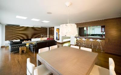 Apartamento de 3 alcobas en venta en Los Rosales, Bogotá, 209 m² · foto 2 de 20