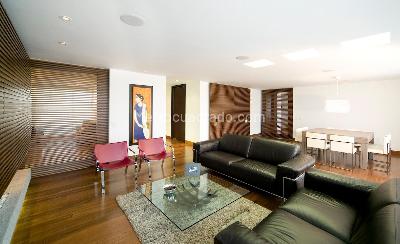 Apartamento de 3 alcobas en venta en Los Rosales, Bogotá, 209 m² · foto 3 de 20