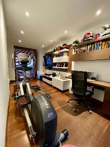 Apartamento de 3 alcobas en venta en Los Rosales, Bogotá, 209 m² · foto 5 de 20