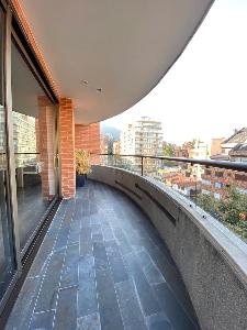 Apartamento de 3 alcobas en venta en Los Rosales, Bogotá, 209 m² · foto 7 de 20