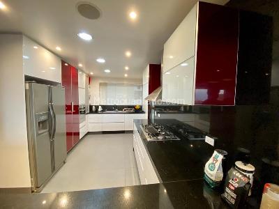 Apartamento de 3 alcobas en venta en Los Rosales, Bogotá, 209 m² · foto 8 de 20