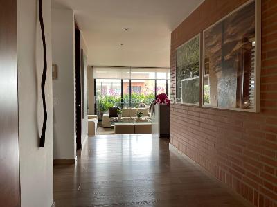 Apartamento en venta en Virrey, Bogotá · foto 14 de 19